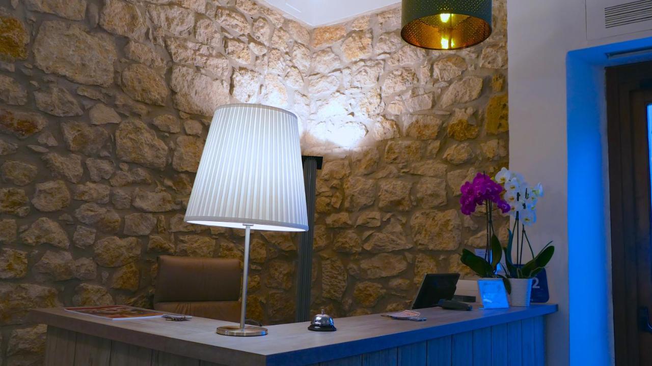 Hotel Colucci Nusco Eksteriør billede