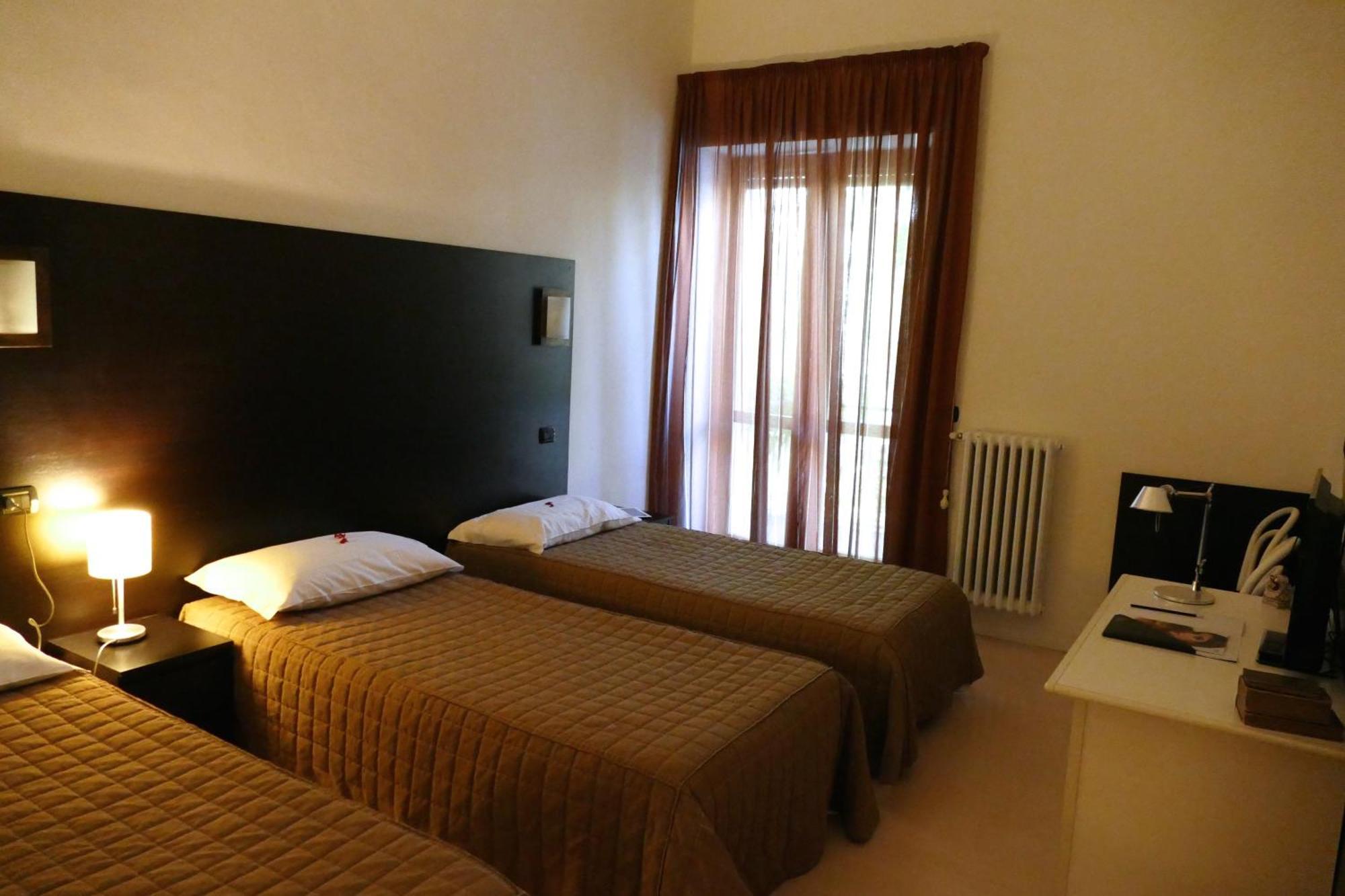 Hotel Colucci Nusco Eksteriør billede