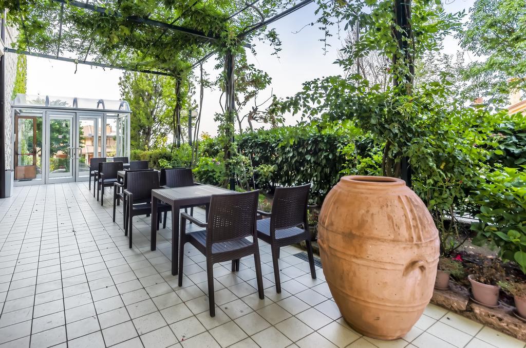 Hotel Colucci Nusco Eksteriør billede